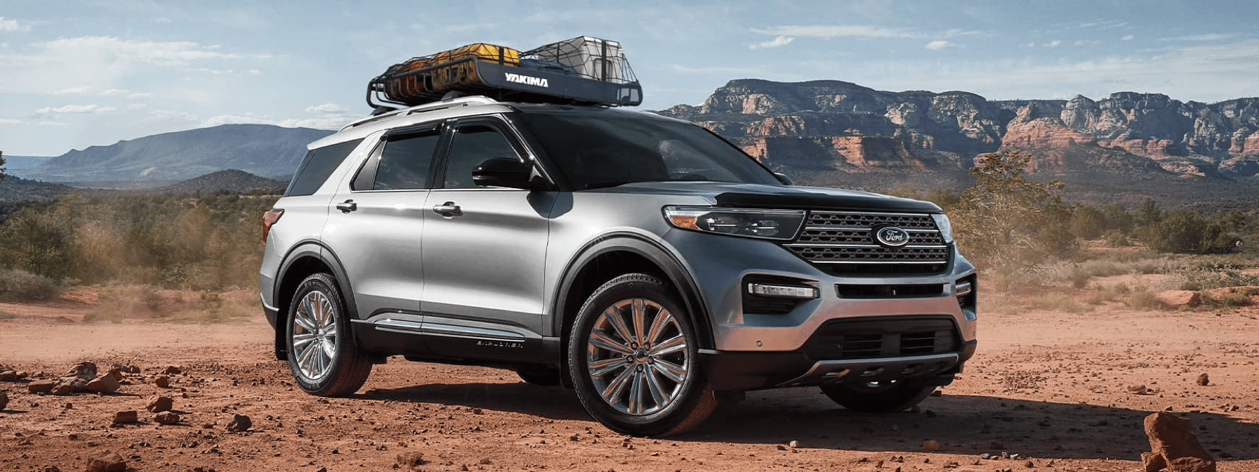 2022-Ford-Explorer-in-desert-desktop