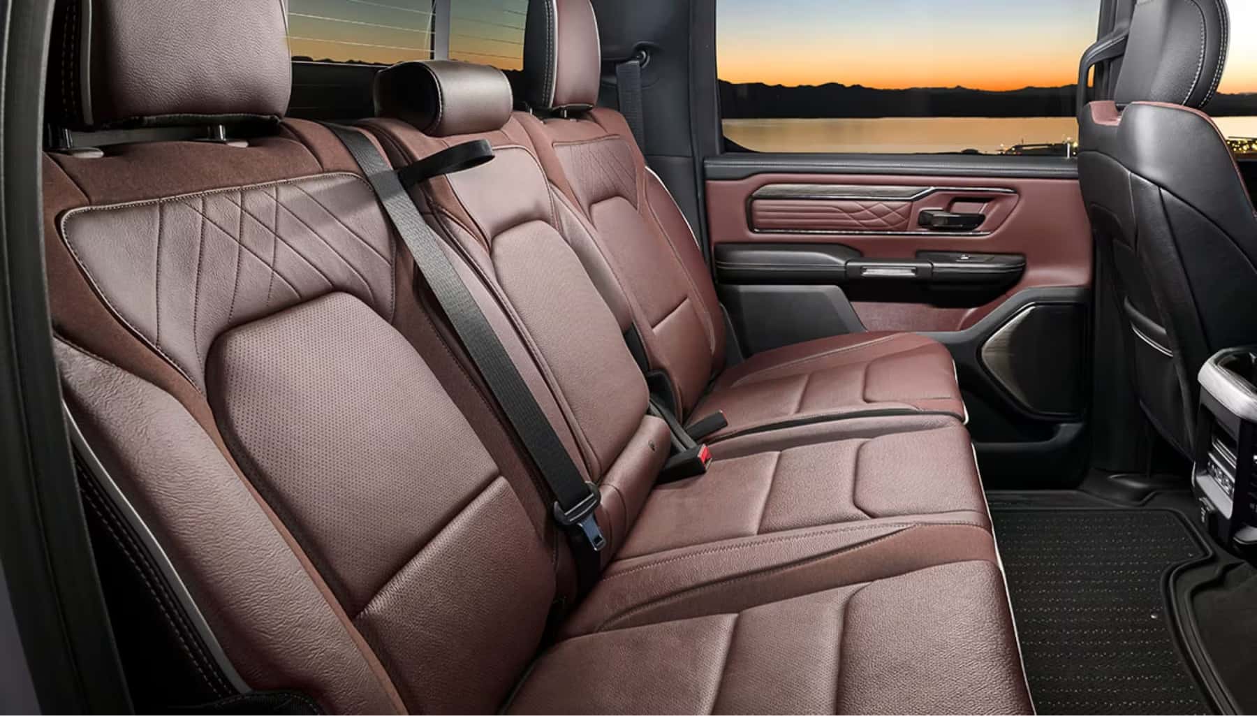 2026-ram-1500-inerior-seats