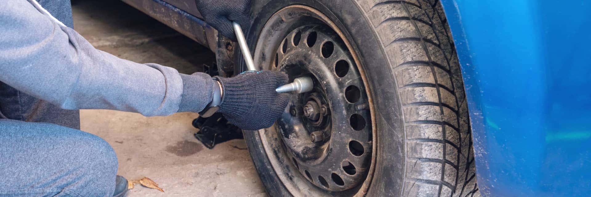 tire-being-taken-off