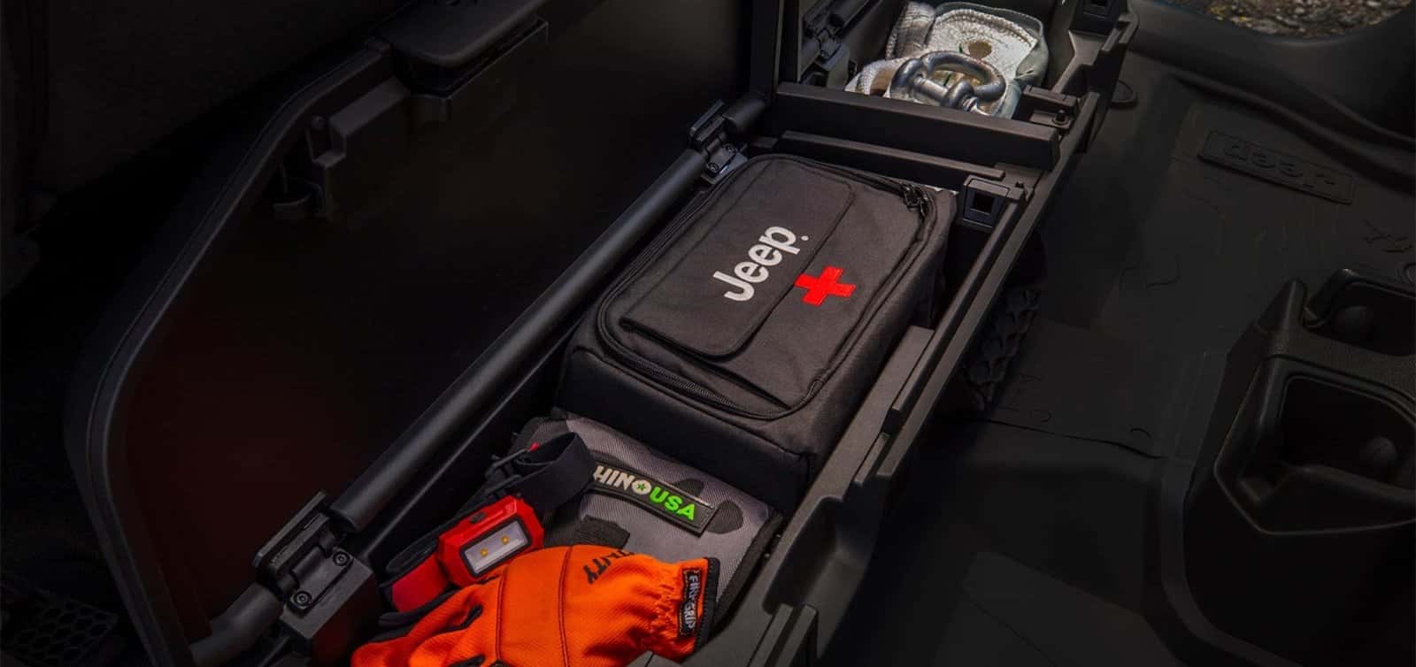 2025 Jeep Gladiator Storage