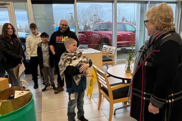 Gresham 4-H Club Visits Gresham Ford