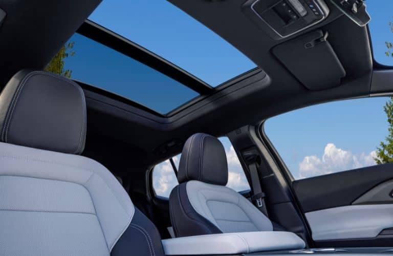 2024-Chevy-Equinox-interior-view-moonroof