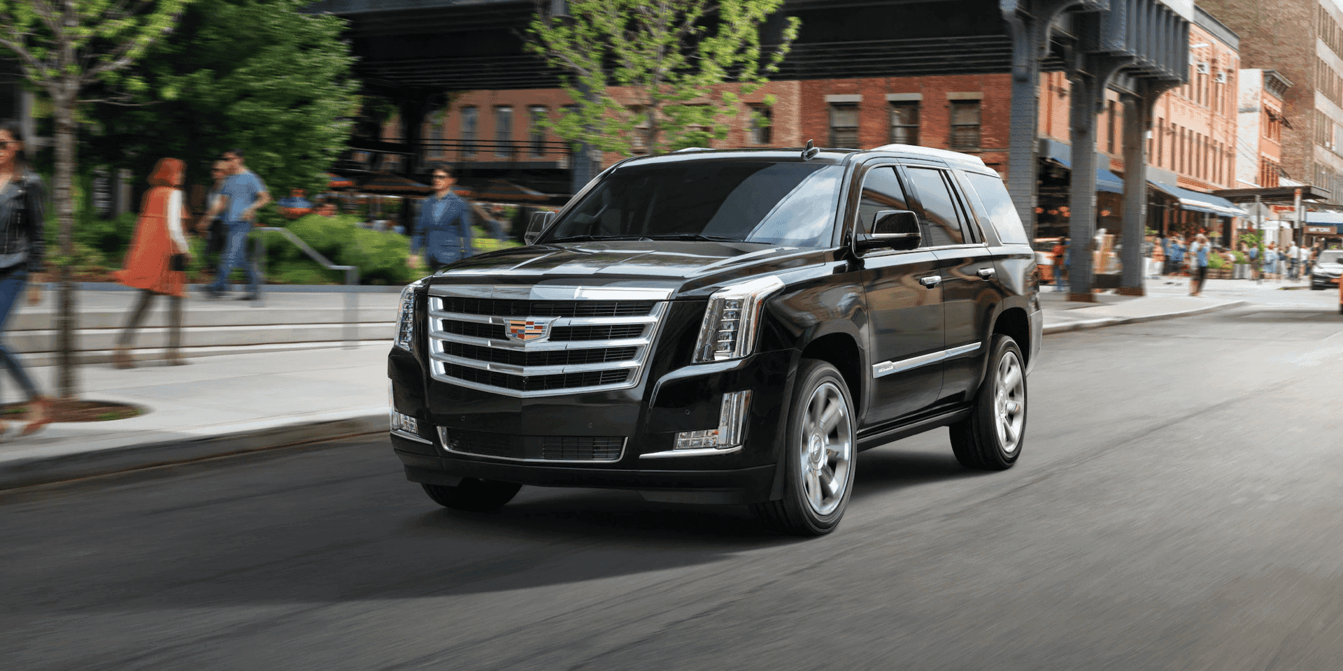 Escalade speeds along city street