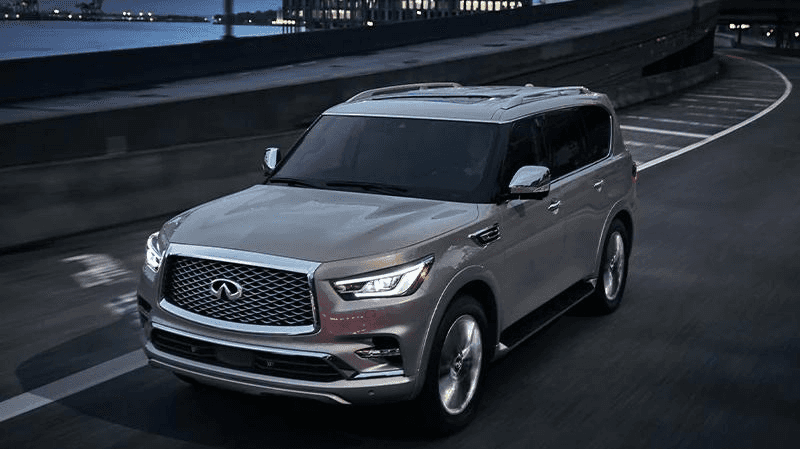 INFINITI driver