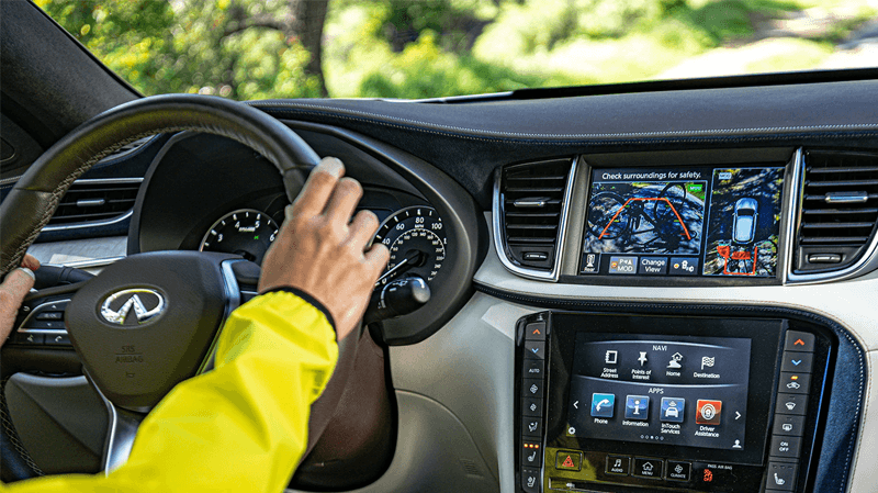 INFINITI driver