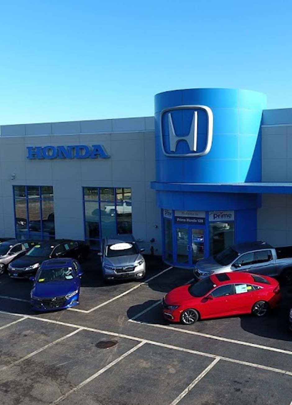 Ira Honda 128 dealership from the outside during the day