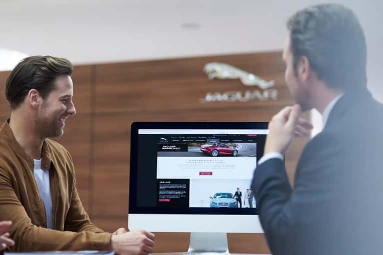 customer-service-rep-meets-Jaguar-buyer
