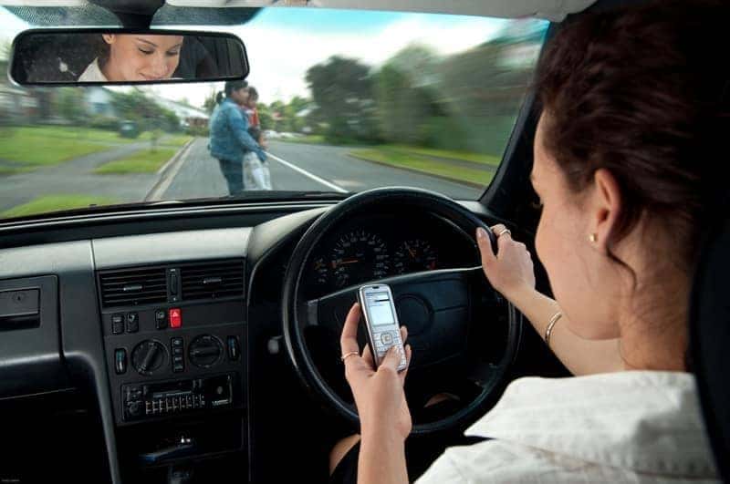how-to-prevent-distracted-driving