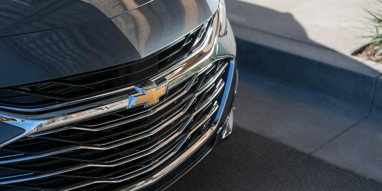 2019 Chevrolet Malibu front grille closeup
