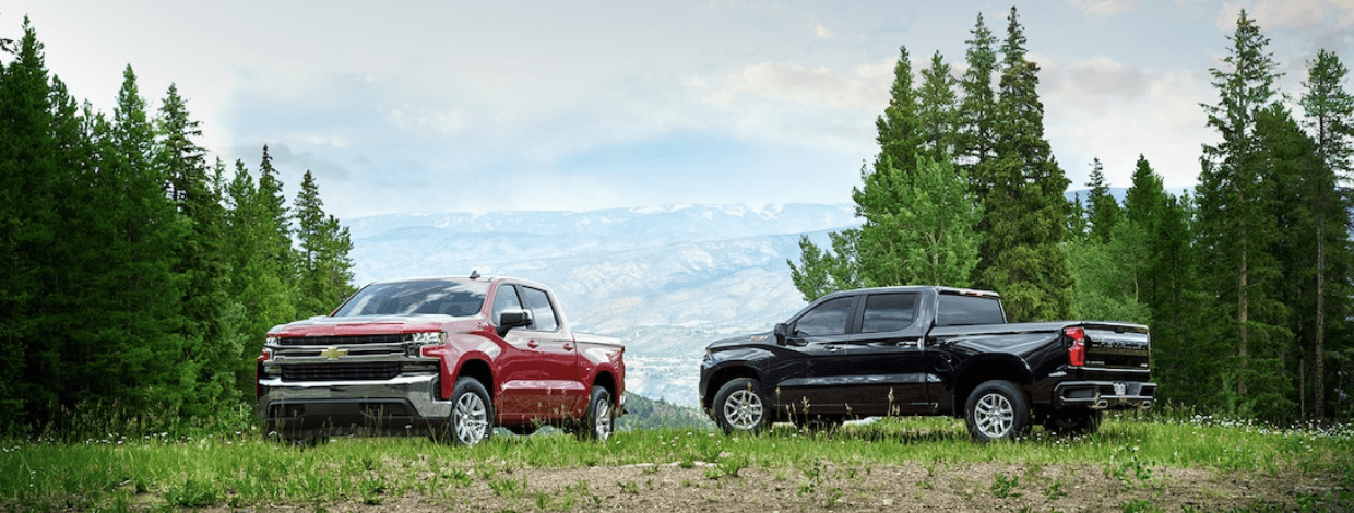 2019 Chevrolet Silverado trucks parked exterior