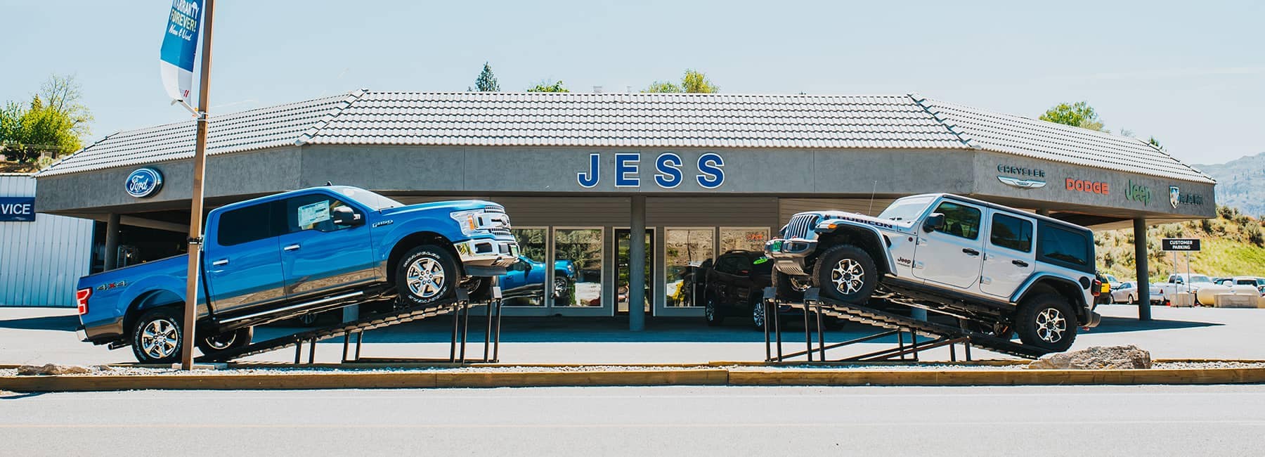 Jess Ford Omak dealership front
