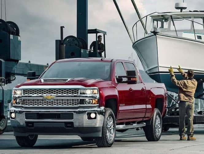 2018-chevy-silverado-towing-capacity-shayna-darrah