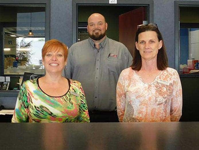 auto body Staff