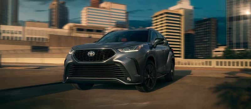 2025 Toyota Highlander Gallery04