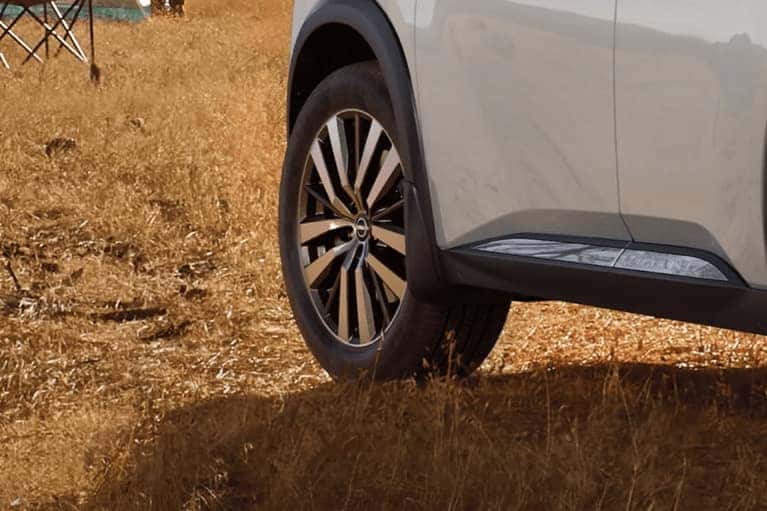 2023-pathfinder-wheel-closeup