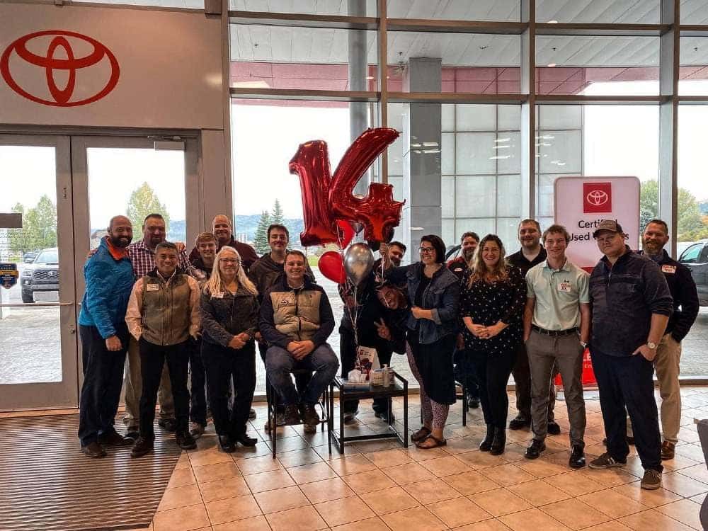 dealerships toyota