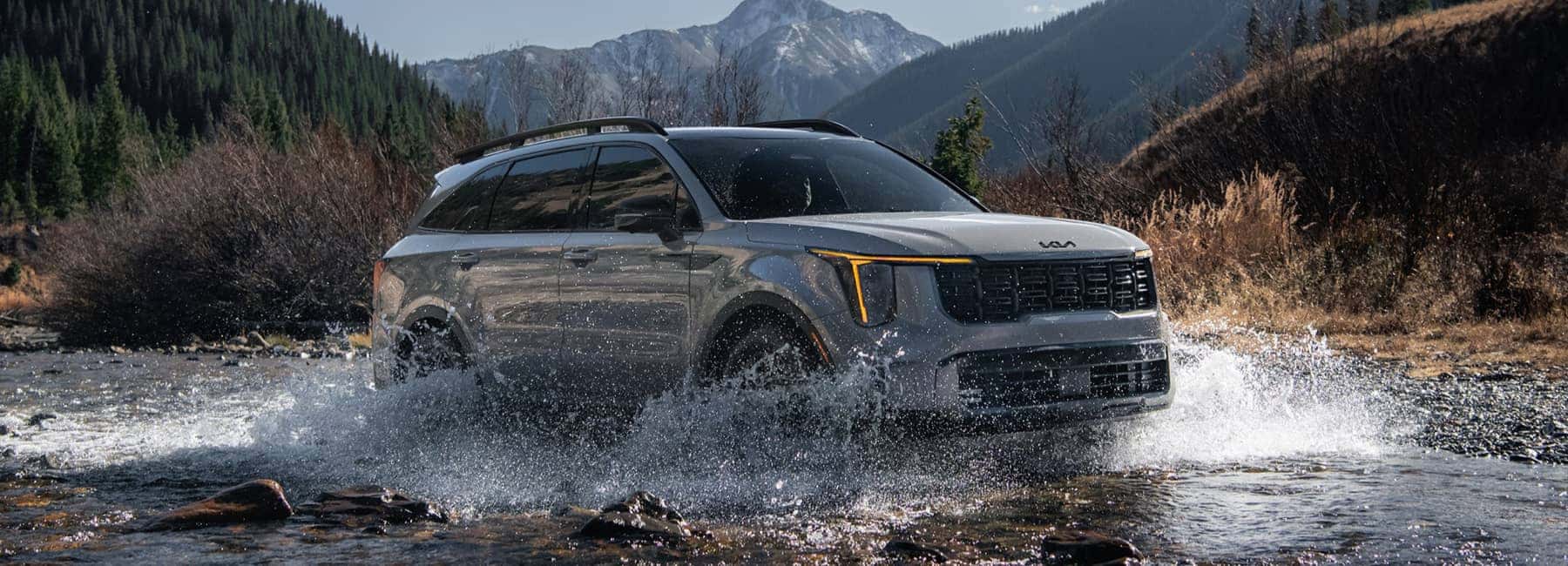 2025 Kia Sorento driving through water