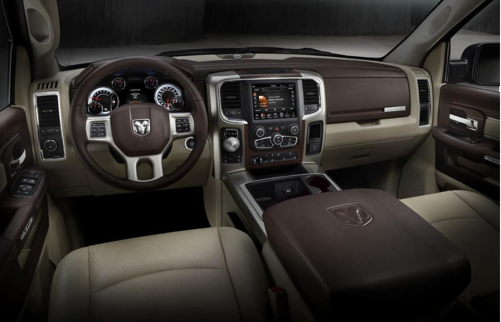 Cool Interior Features Of The 2014 Ram 1500 Kendall Dodge