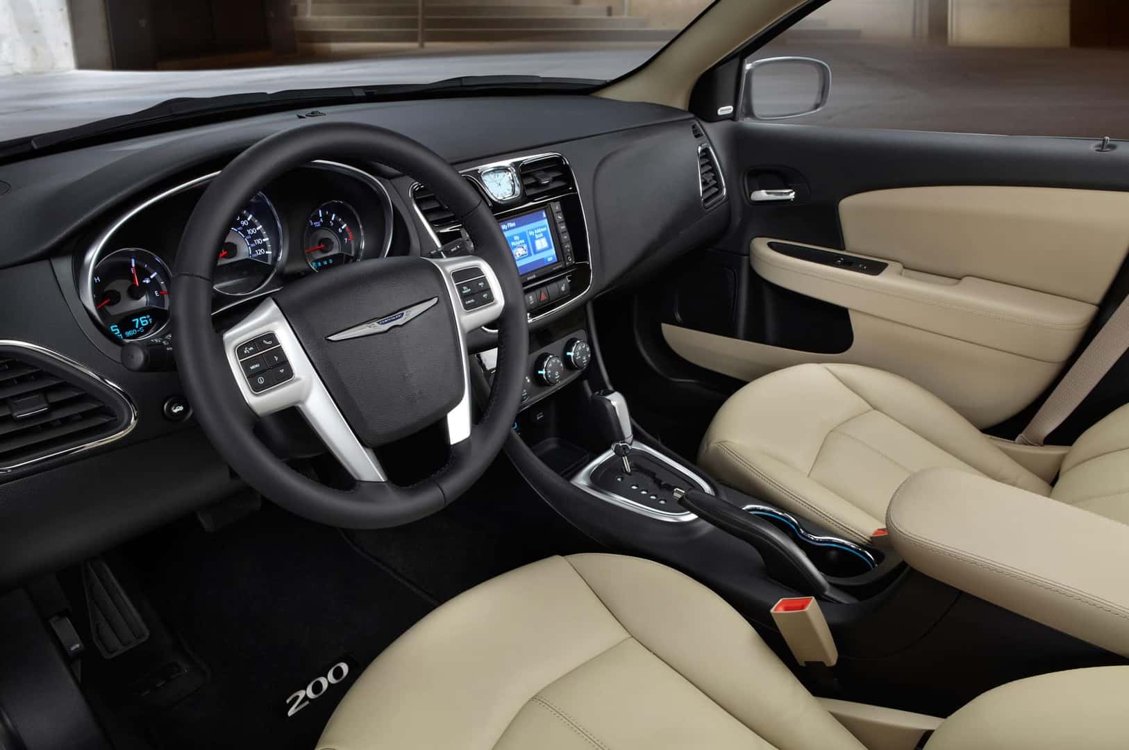 2022 Chrysler 200 Black Interior