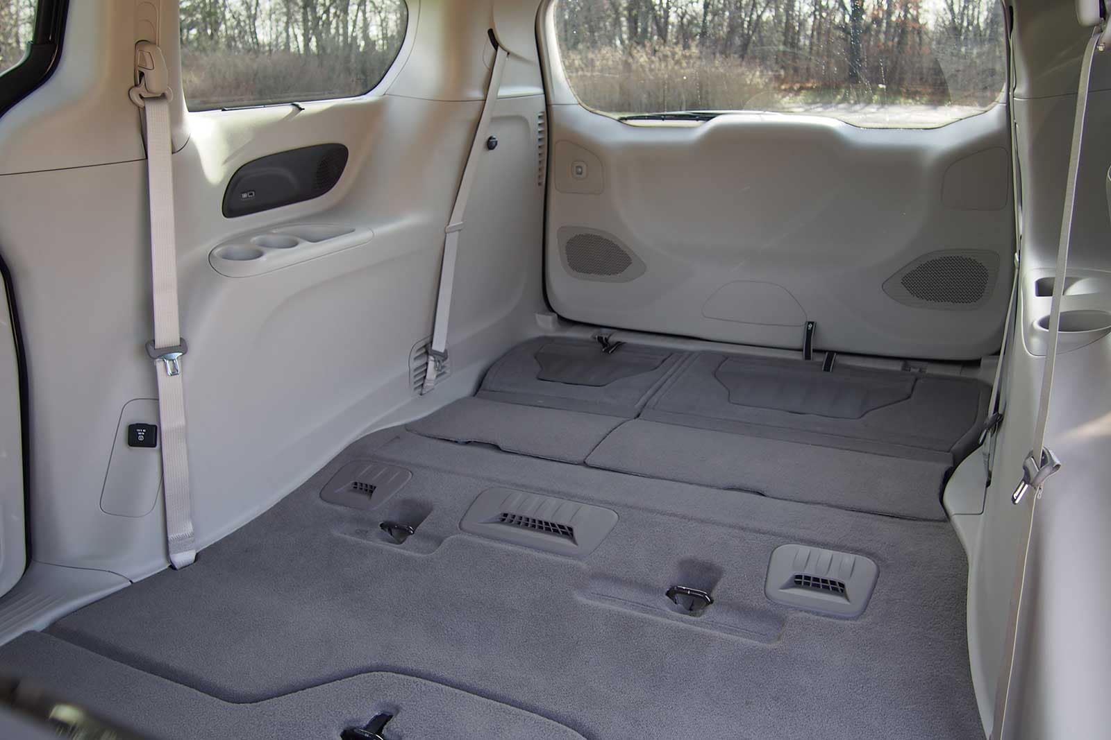 chrysler pacifica camper conversion