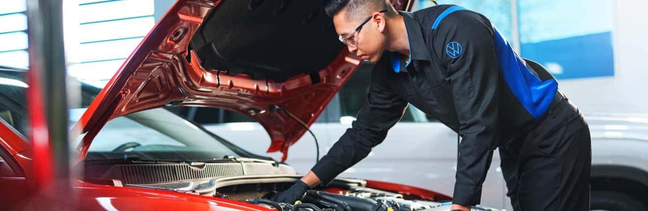 VW Service Technician