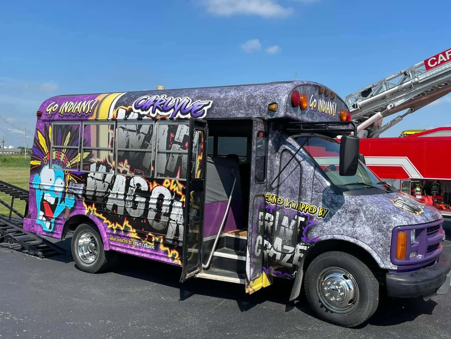 War-Wagon-Bus
