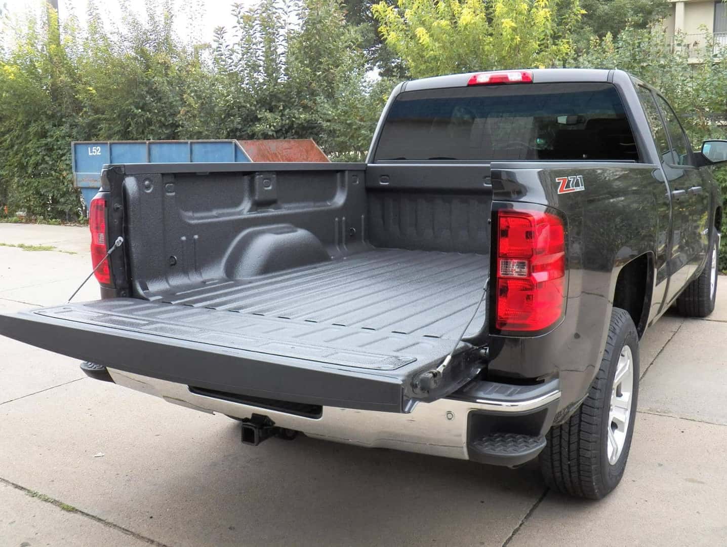 Turns out, coating a Chevy Colorado with bed liner is a pretty sweet look  (PHOTOS)