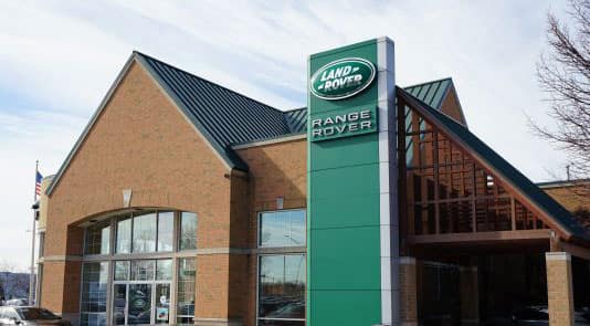Land Rover of Naperville - building front 