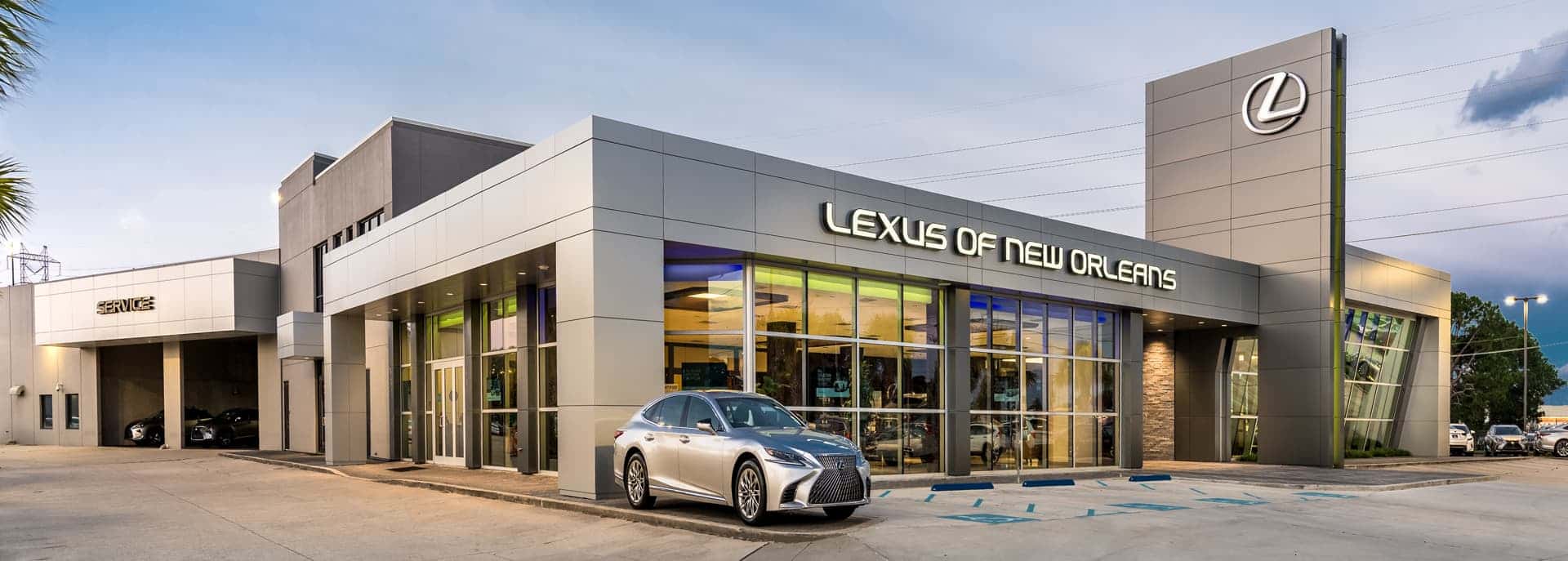 Lexus of New Orleans Dealership