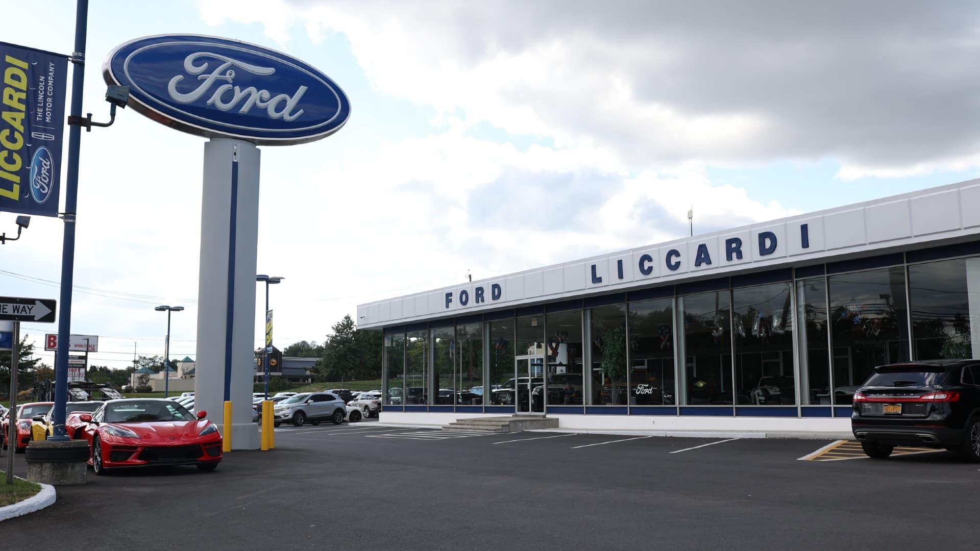 Liccardi Ford Dealership