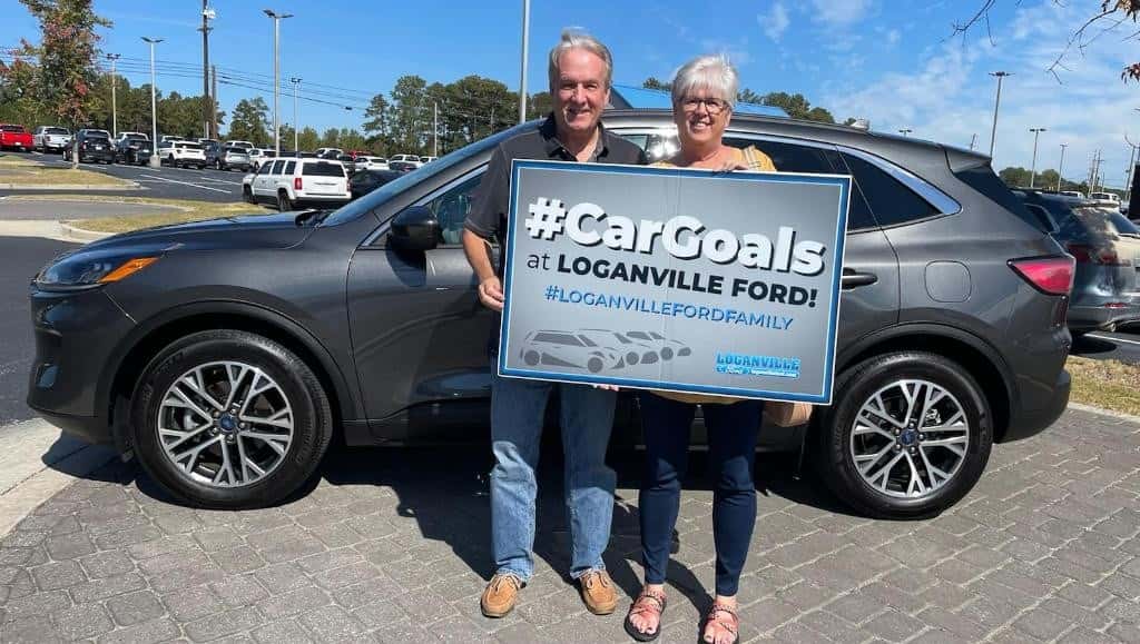 customer with vehicle