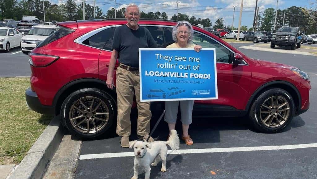 customer with vehicle