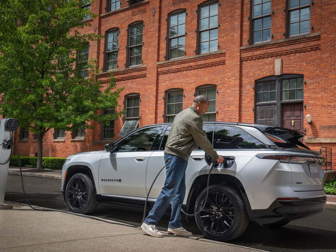 Jeep SUV Plugged In