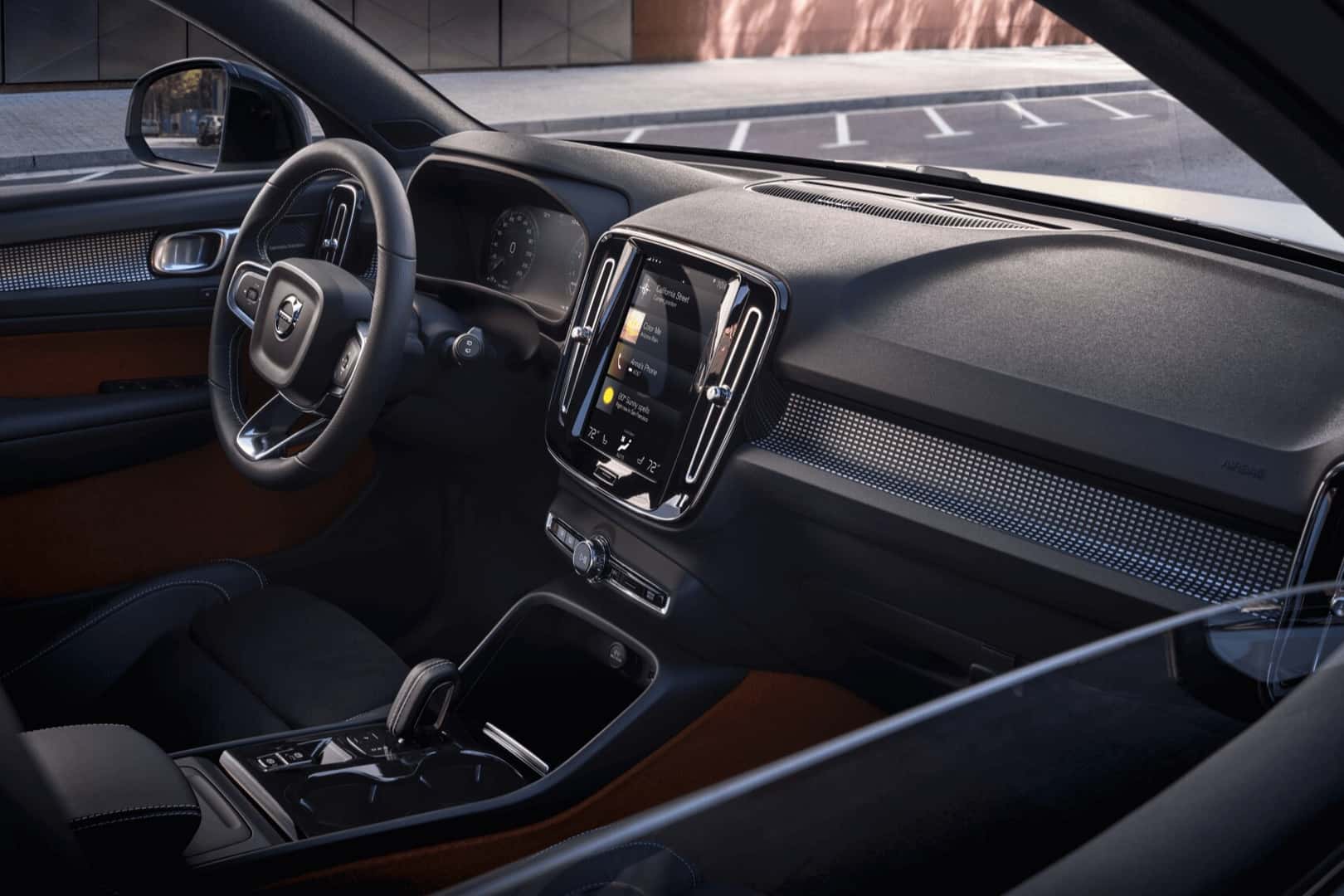 2021 Volvo XC40 Interior