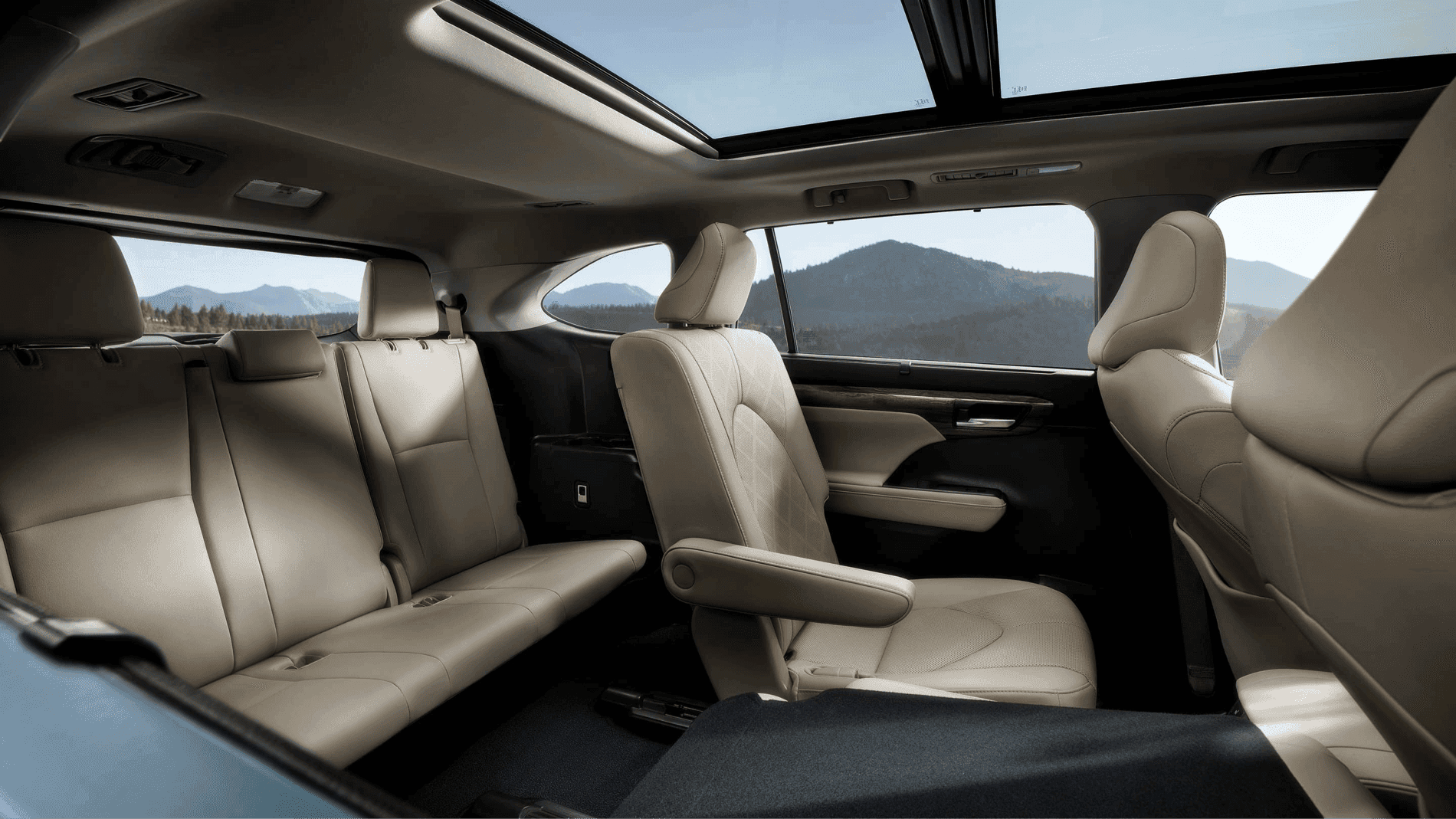 2020 Highlander leather seats