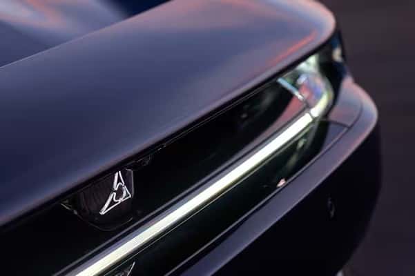 2025-Dodge-Charger-fender