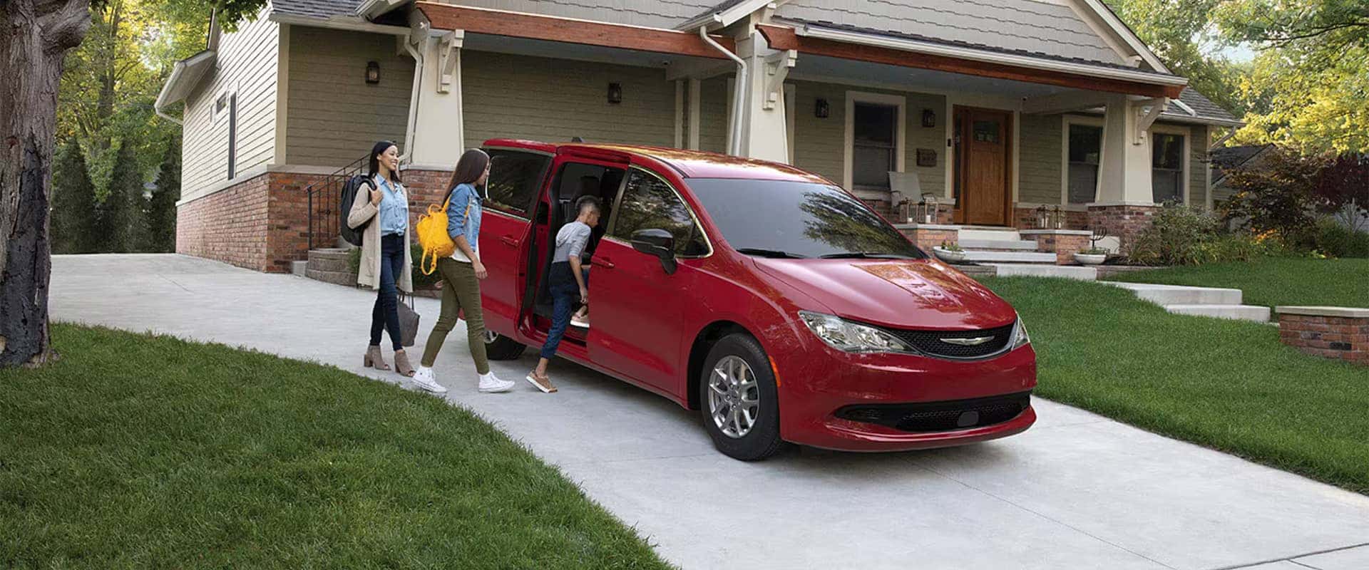 25 Chrysler Voyager