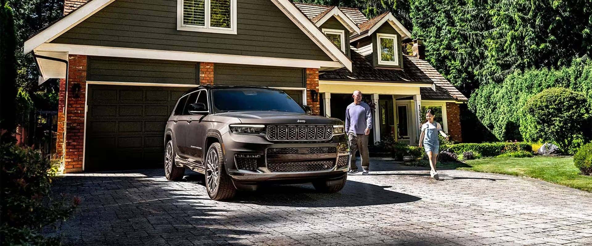 25 Jeep Grand Cherokee