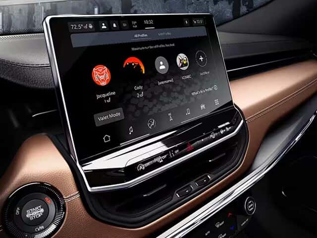 25 Jeep Compass Dash Console