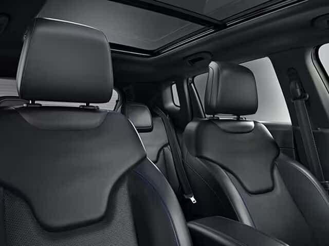 25 Jeep Compass Seats