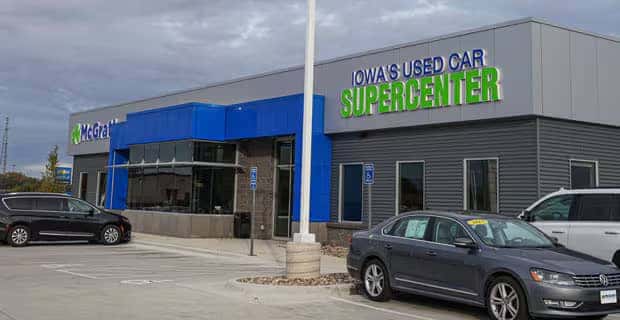 Iowa Used Car Supercenter exterior