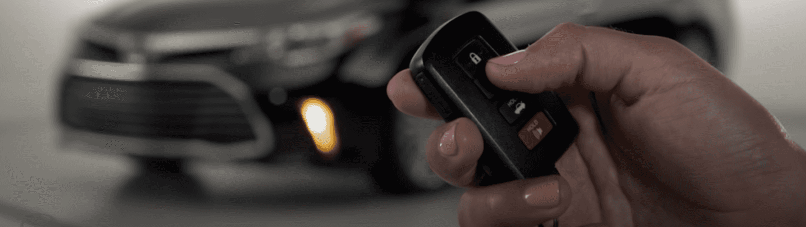How-to-Change-the-Battery-in-a-Toyota-Key-Fob-