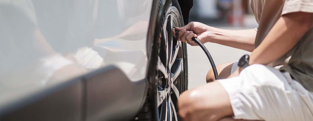 filling-up-tires