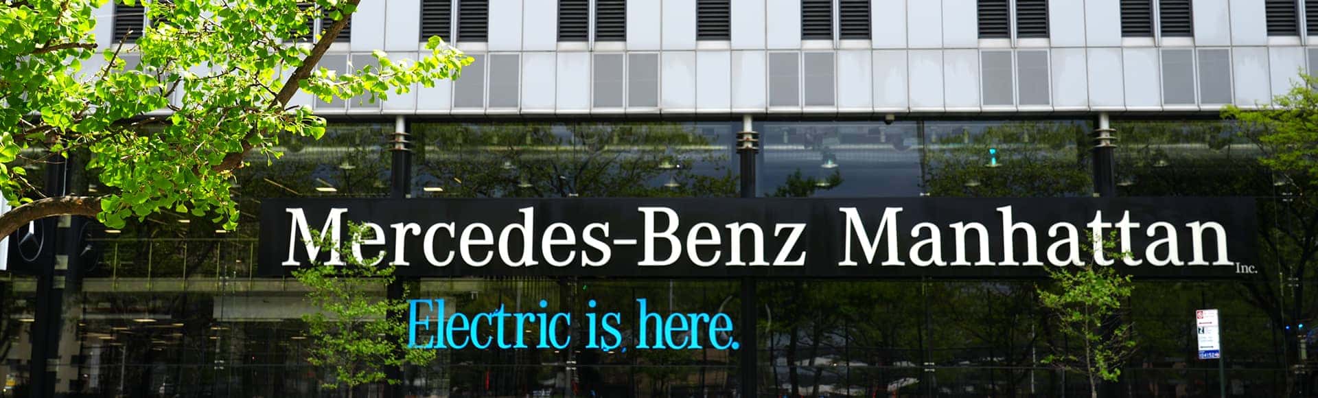 MB of Manhattan banner