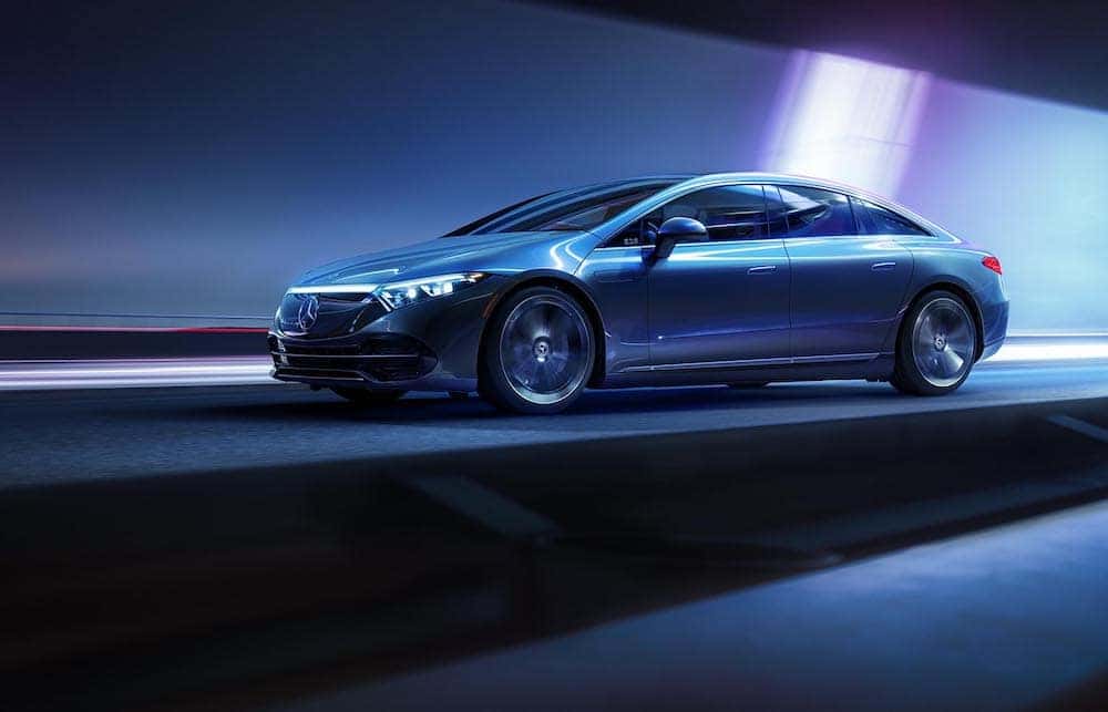 EQS 580 4MATIC Premium Trim in Nautical Blue