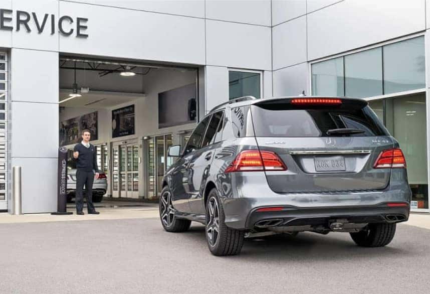 Mercedes pulling into Service Center