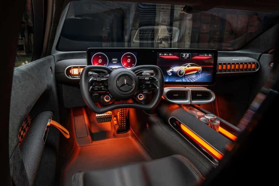 Mercedes Benz Concept XX Dash