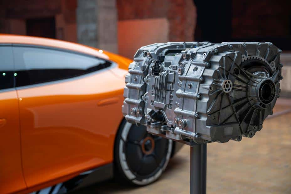 Mercedes Benz Concept XX Motor Detail