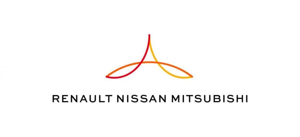 Miami Lakes Automall Nissan-Renault-Mitsubishi Five Investments
