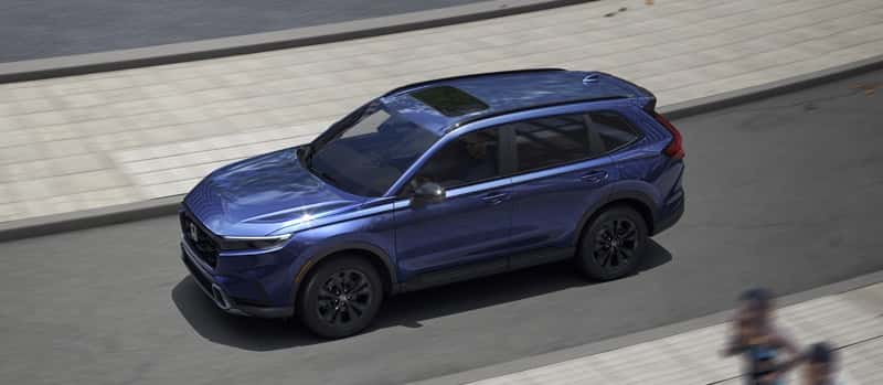 Side-aerial-view-of-the-CR-V